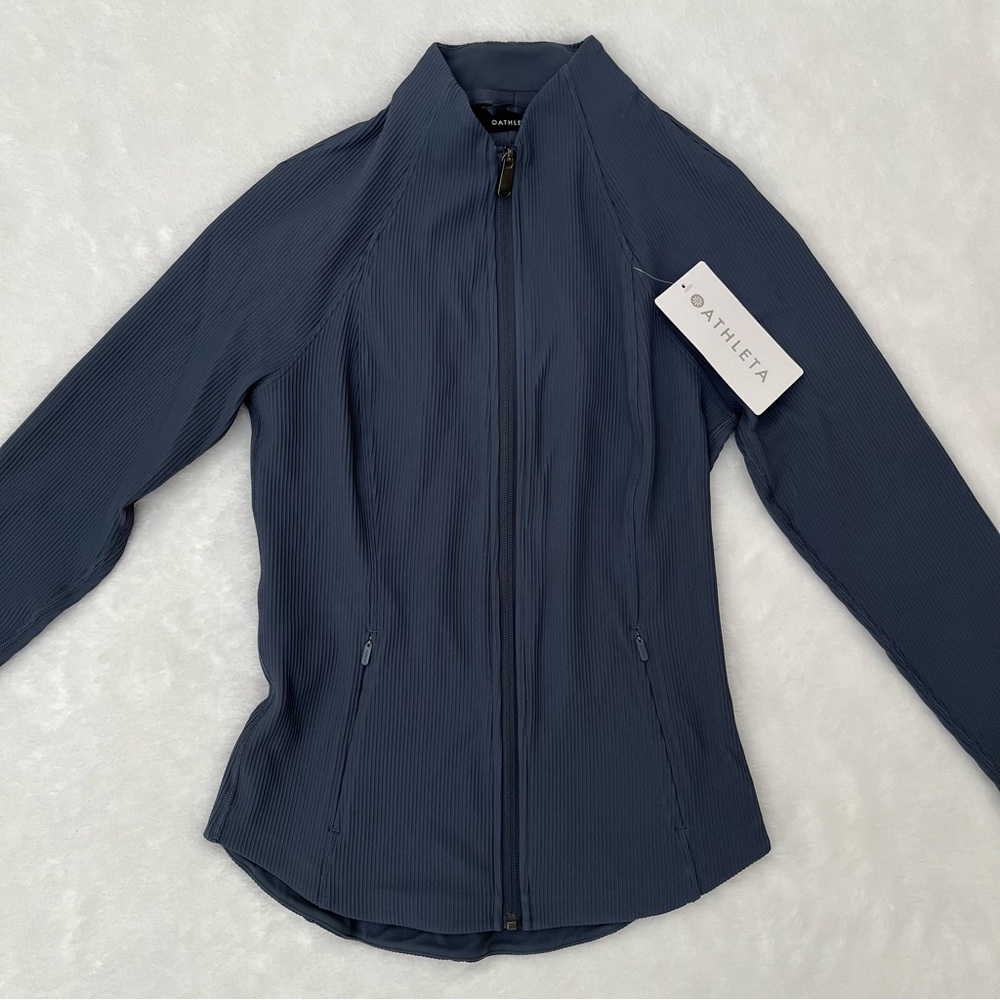 Athleta Salutation Jacket NWT - image 4